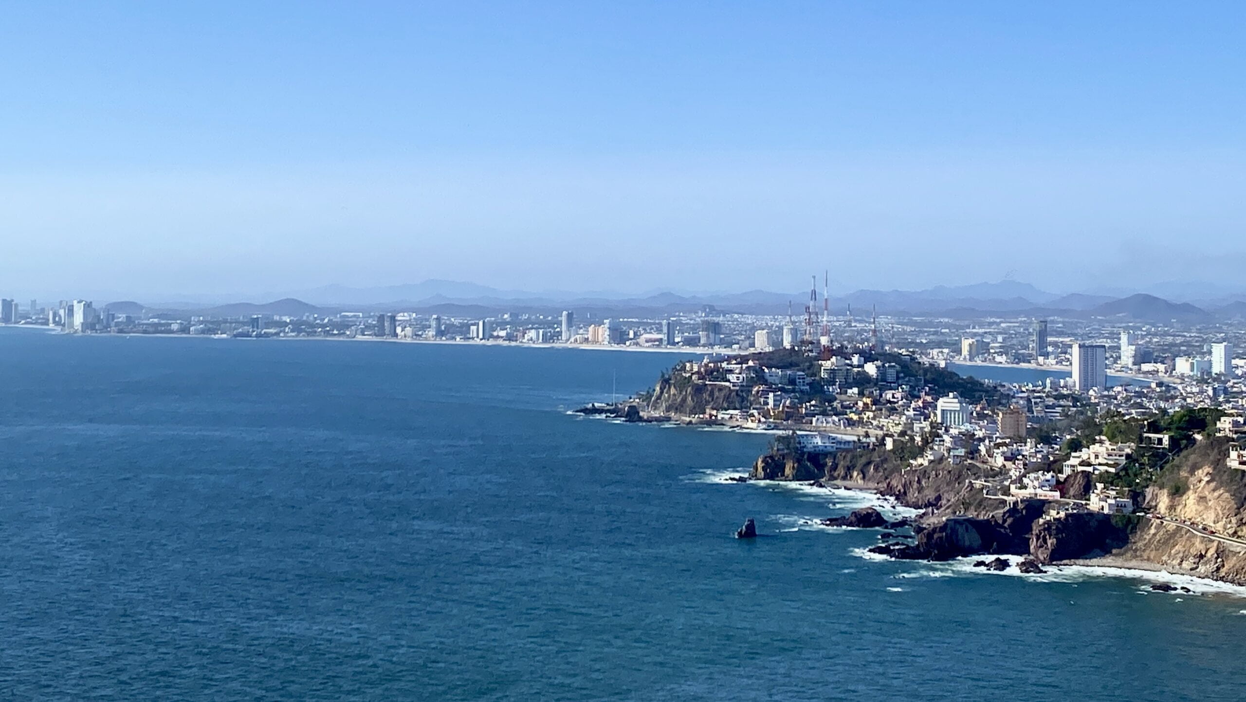 Mazatlán: die ersten drei Tage mit Pulmonias und Rockmusik