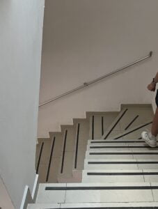 Treppenabgang im Gästehaus Tus Estancias