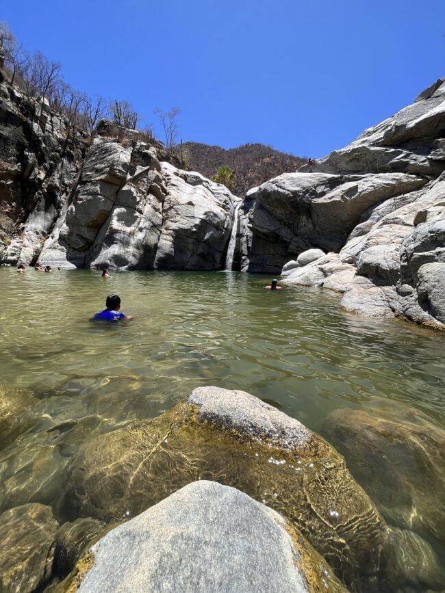 Cascada Sol del Mayo (Santiago)