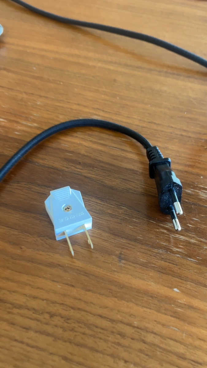 Amerikanischer Stecker Typ A und europäischer Typ C